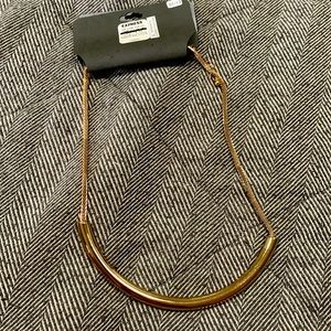Express gold necklace